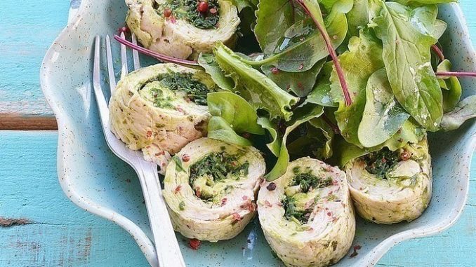 Куриные рулеты с зеленью Куриные рулеты с зеленью
