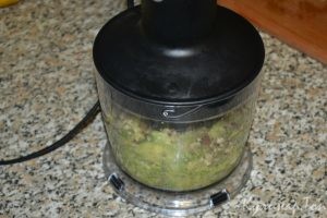 Паста с авокадо и творогом