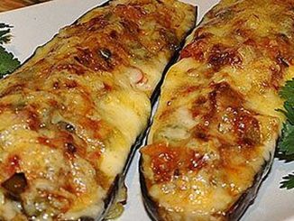 Баклажаны фаршированные грибами