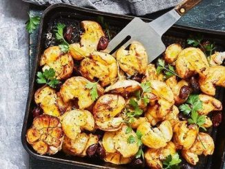 Мятый картофель по-гречески