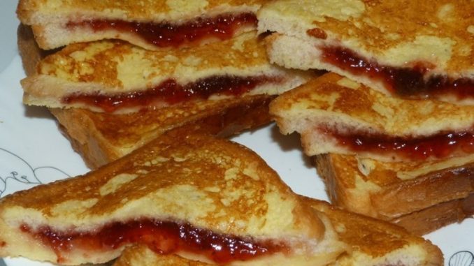 Сэндвичи с джемом Сэндвичи с джемом