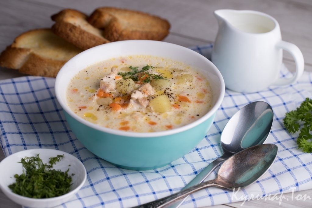 Сырный суп с куриным филе и рисом