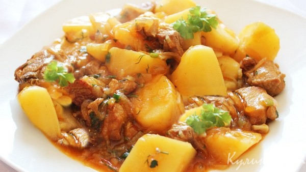 Жаркое с овощами и курицей по-домашнему Жаркое с овощами и курицей по-домашнему