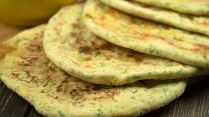 Лепешки с сыром и зеленью Лепешки с сыром и зеленью