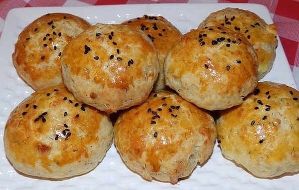 Сырные турецкие булочки Сырные турецкие булочки