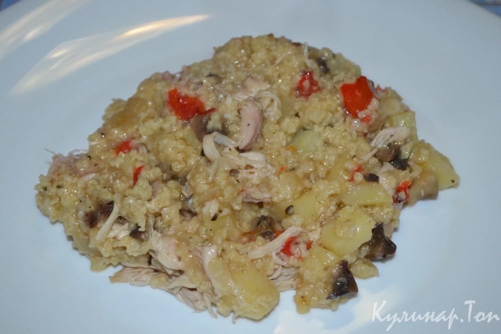 Жаркое из курицы с пшеном в горшочке