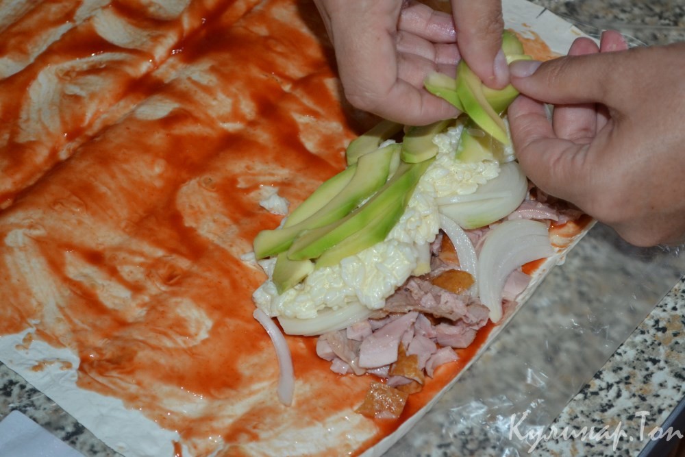 Буритто с курицей и рисом