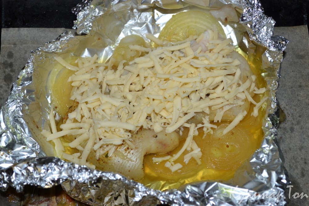 Пангасиус с сыром в фольге