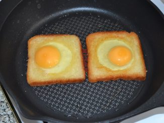 Яичница в хлебе