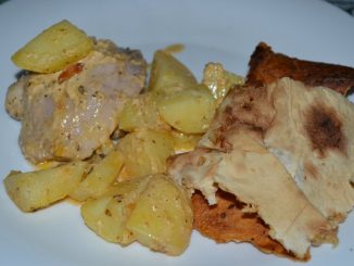 Курица с картофелем в лаваше