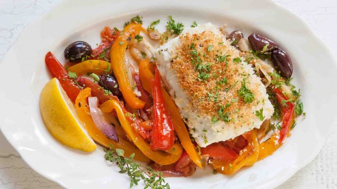 Палтус, запеченный с овощами Палтус, запеченный с овощами