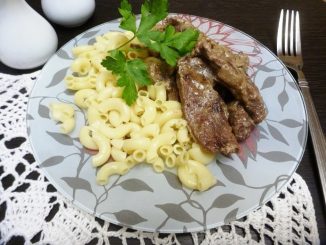 Тушеная говядина в апельсиновом соке