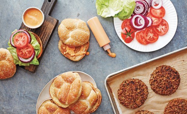 second-city-diner-veggie-burgers-recipe-HC-062719