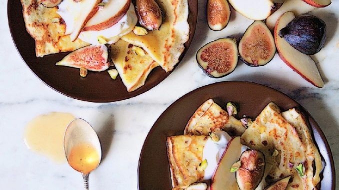Cornmeal Crepes with Figs and Pears (Статьи)
