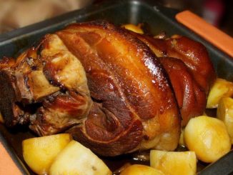 Рулька с картошкой