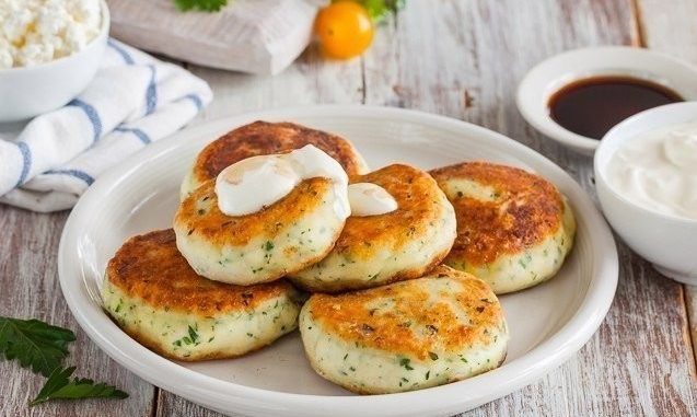 Сырники с брынзой Сырники с брынзой