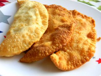 Чебуреки с картофелем и сыром