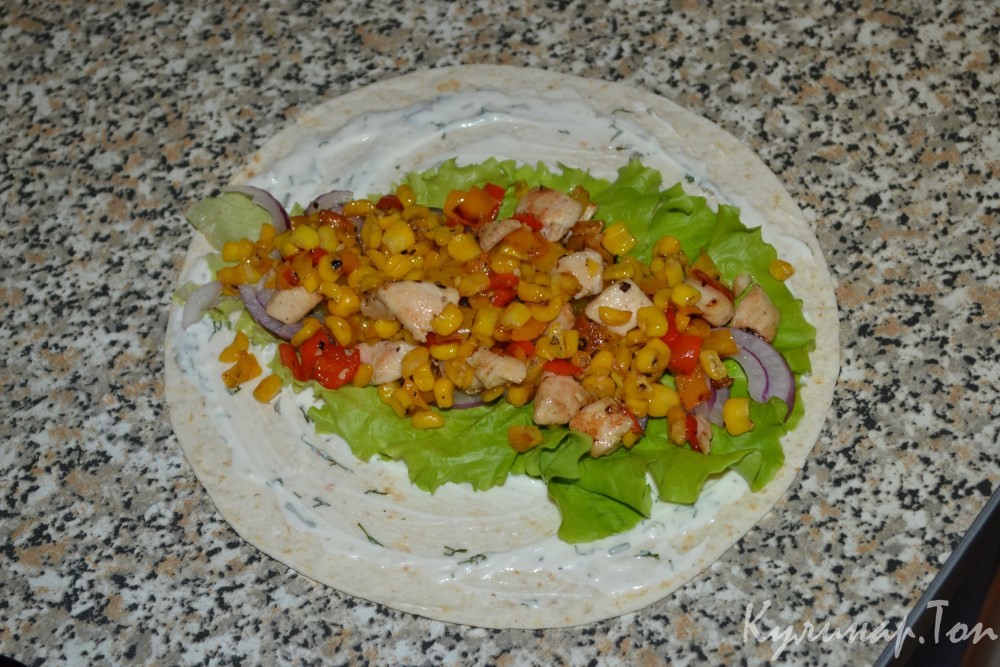 Кукурузные лепешки с курицей