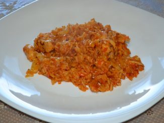 Курица с овощами и рисом