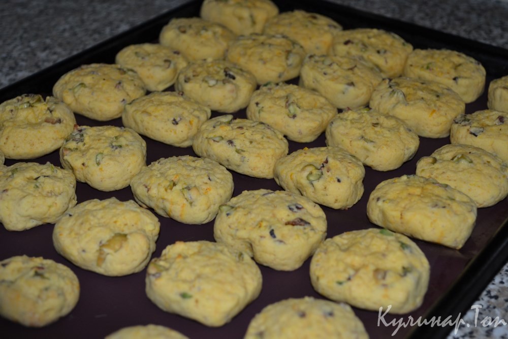 Печенье с фисташками