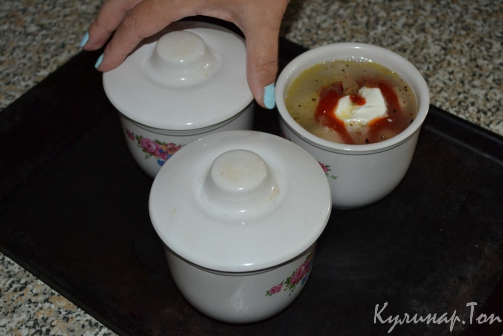 Суп пельменный в горшочке