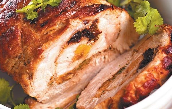 Свиная корейка с сухофруктами Свиная корейка с сухофруктами
