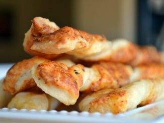 Сырный хворост к пиву