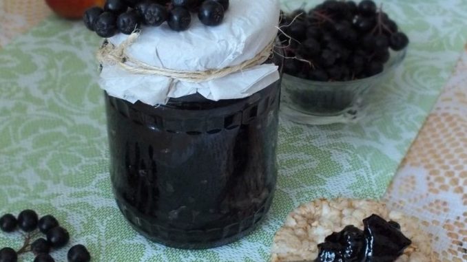 Варенье из черноплодной рябины с яблоками Варенье из черноплодной рябины с яблоками