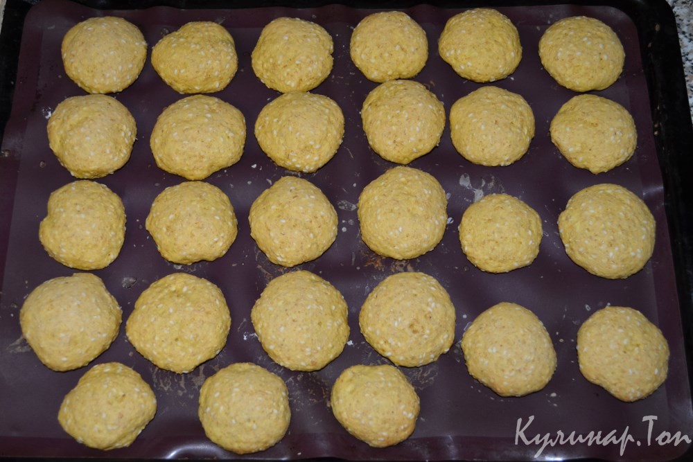 Овсяное печенье на кефире с кунжутом