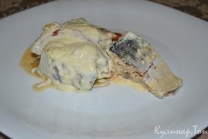 Скумбрия в сметано-горчичном соусе