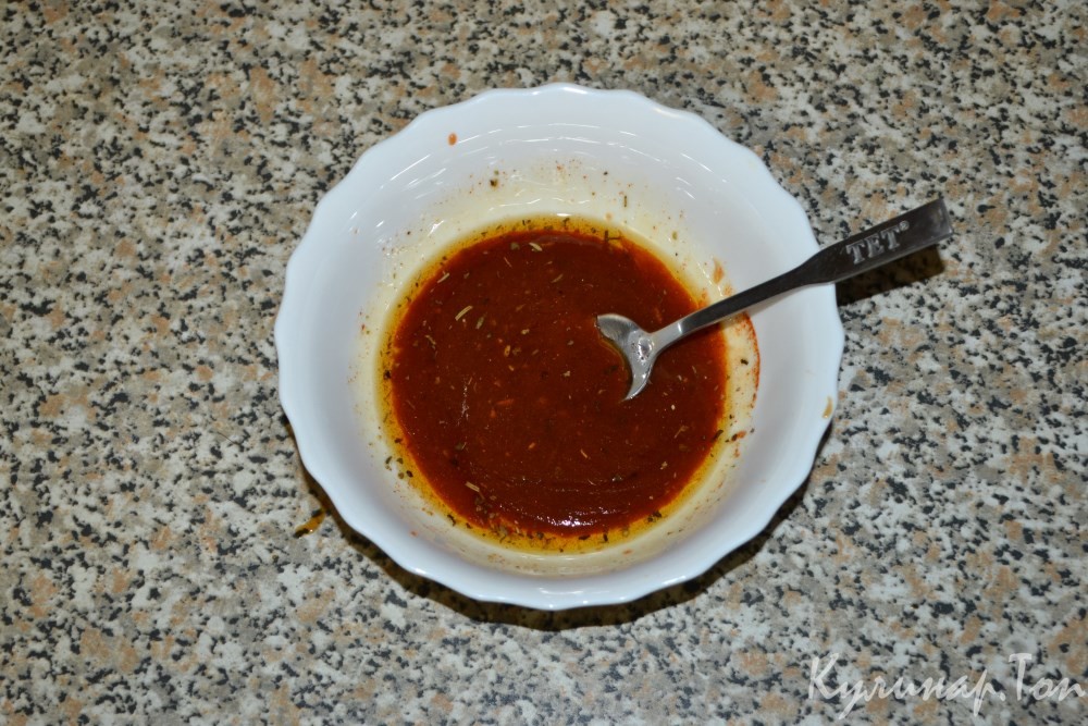 Горячие рулеты из лаваша с беконом и сыром