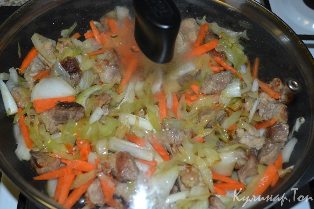 Гречка со свининой и овощами
