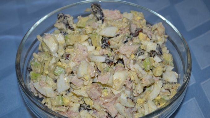 Мясной салат с авокадо и грецкими орехами-08 Мясной салат с авокадо и грецкими орехами