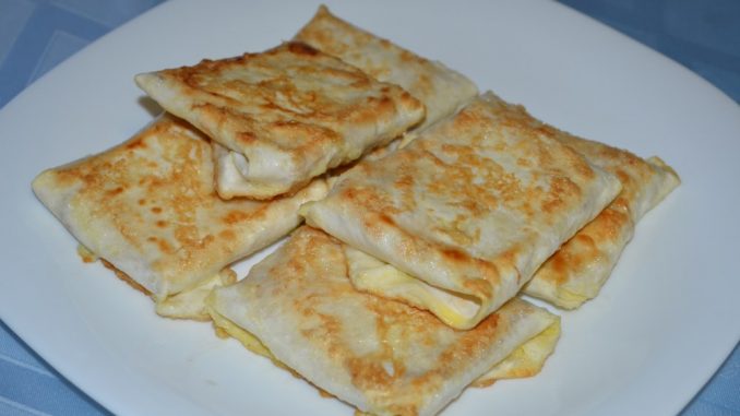 Конвертики из лаваша с беконом и сыром-08 Конвертики из лаваша с беконом и сыром