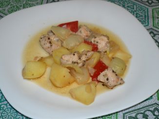 Куриная грудка с картофелем в духовке
