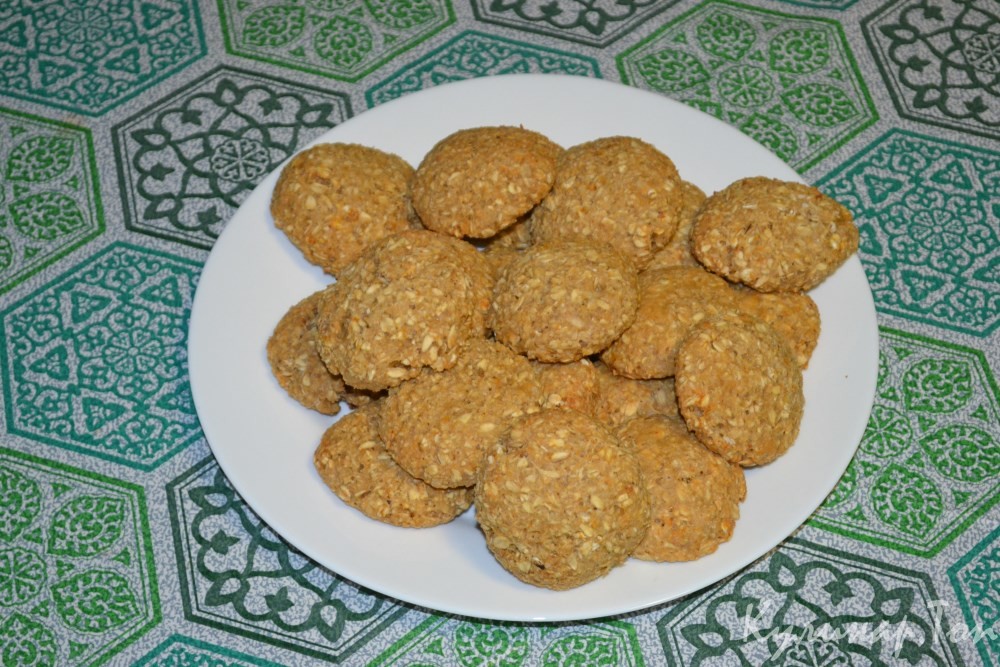 Овсяное печенье с творогом и бананом