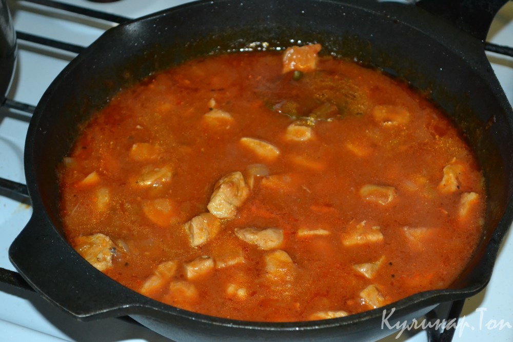 Мясной гуляш по-домашнему