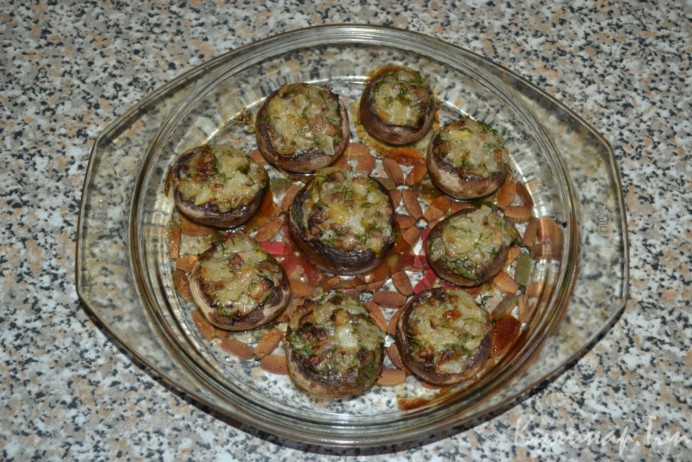 Горячая закуска из шампиньонов