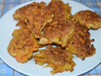 Морковные оладьи