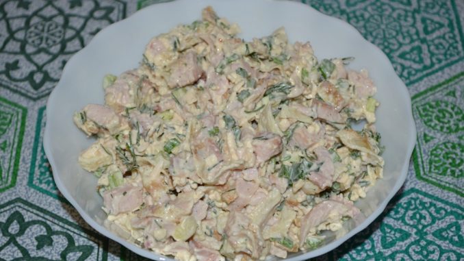Салат с копченой курицей и яичным блинчиком-08 Салат с копченой курицей и яичным блинчиком