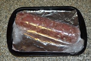Домашняя колбаса из свинины с чесноком
