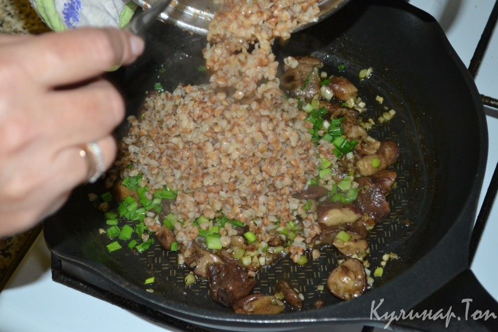 Гречневая каша с грибами