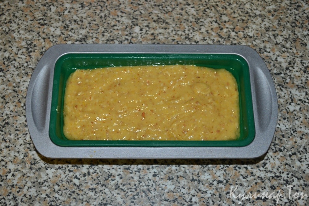 Кекс с миндалем