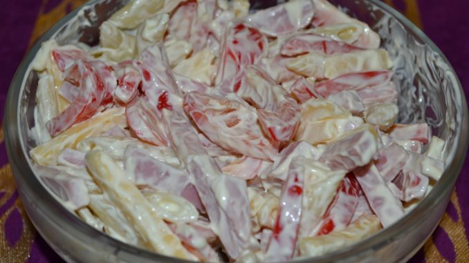 Салат из пасты пенне с сыром и ветчиной-04 Салат из пасты пенне с сыром и ветчиной
