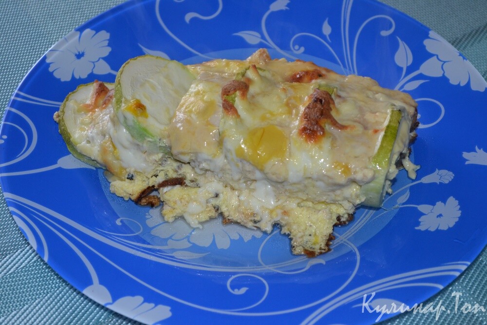 Мясная запеканка с кабачком