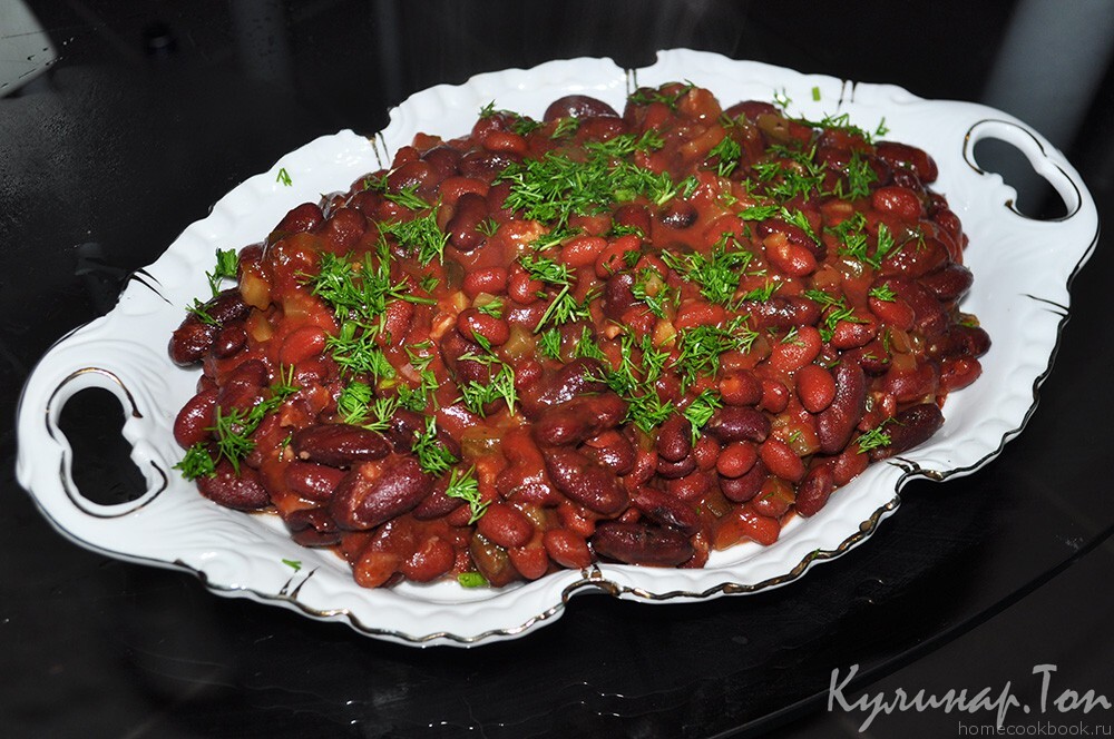 Горячее лобио из красной фасоли