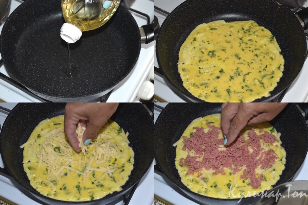 Яичный рулет с колбасой и сыром