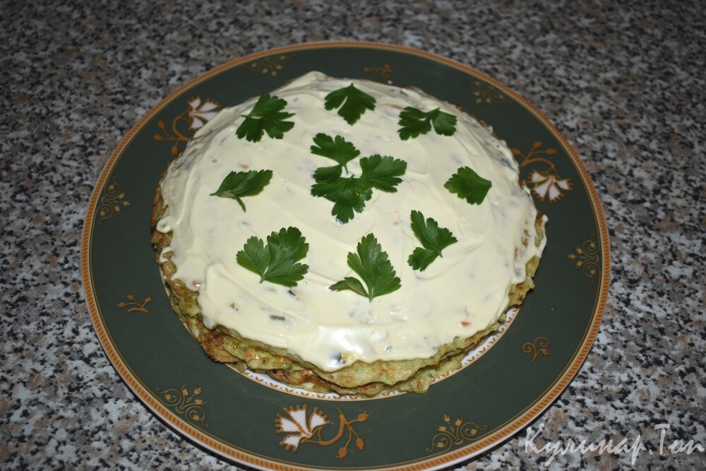 Кабачковый торт-закуска