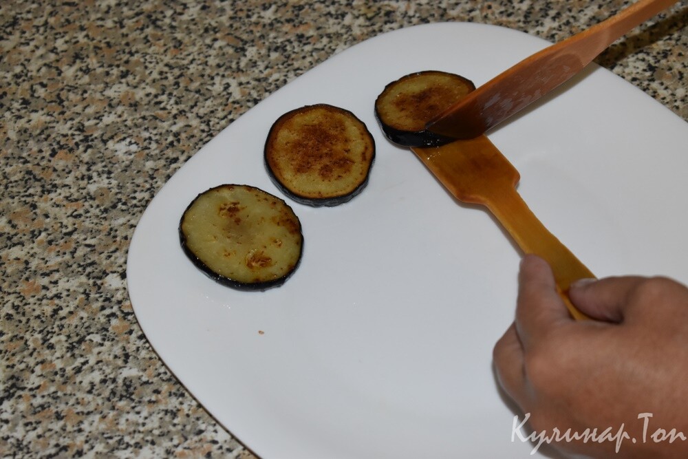 Закуска из баклажанов