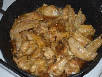 Куриные крылышки в молоке